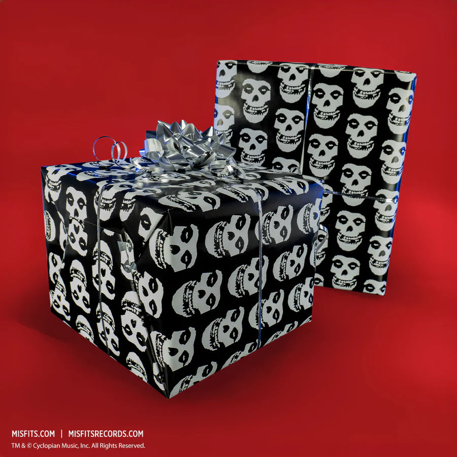 Trick Or Treat Studios Misfits - Skull  Wrapping Paper | 30 x 96 Inches