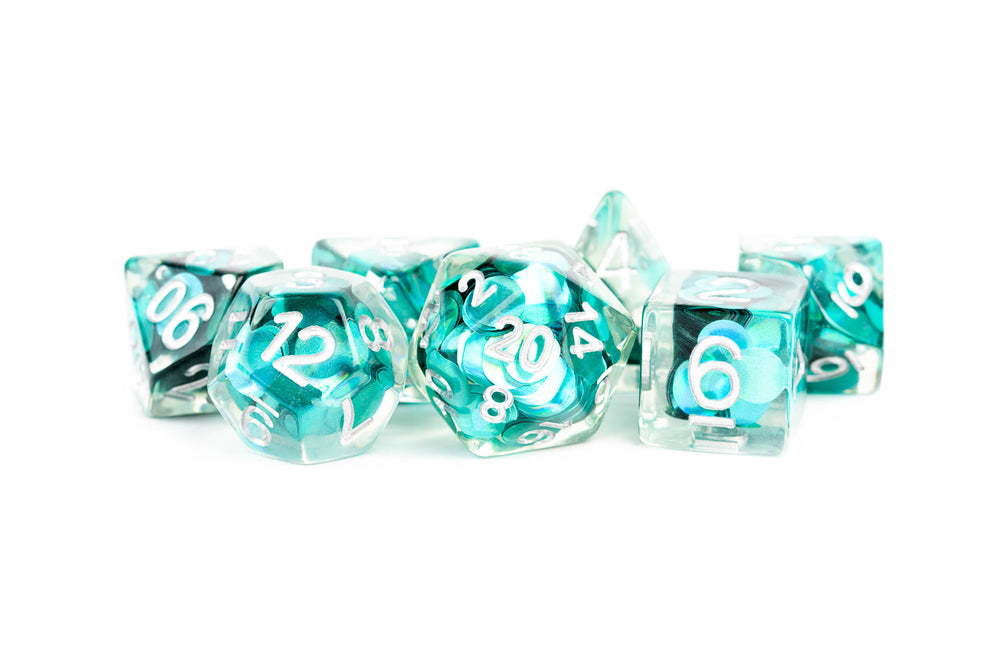 Mermaid Scales 16mm Resin Poly Dice Set